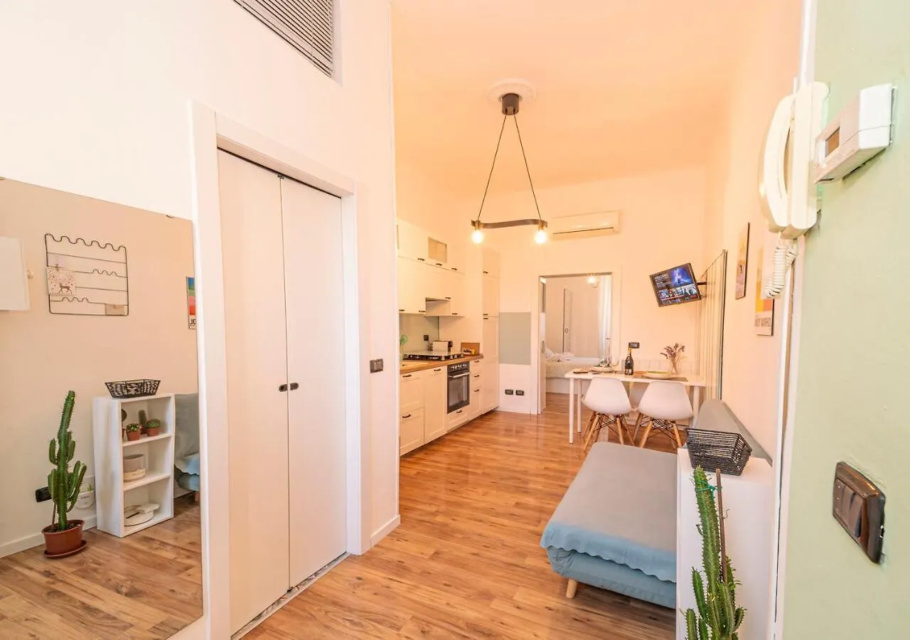 Апартаменты Iconic House Navigli - Bilocale Moderno Ed Elegante Милан