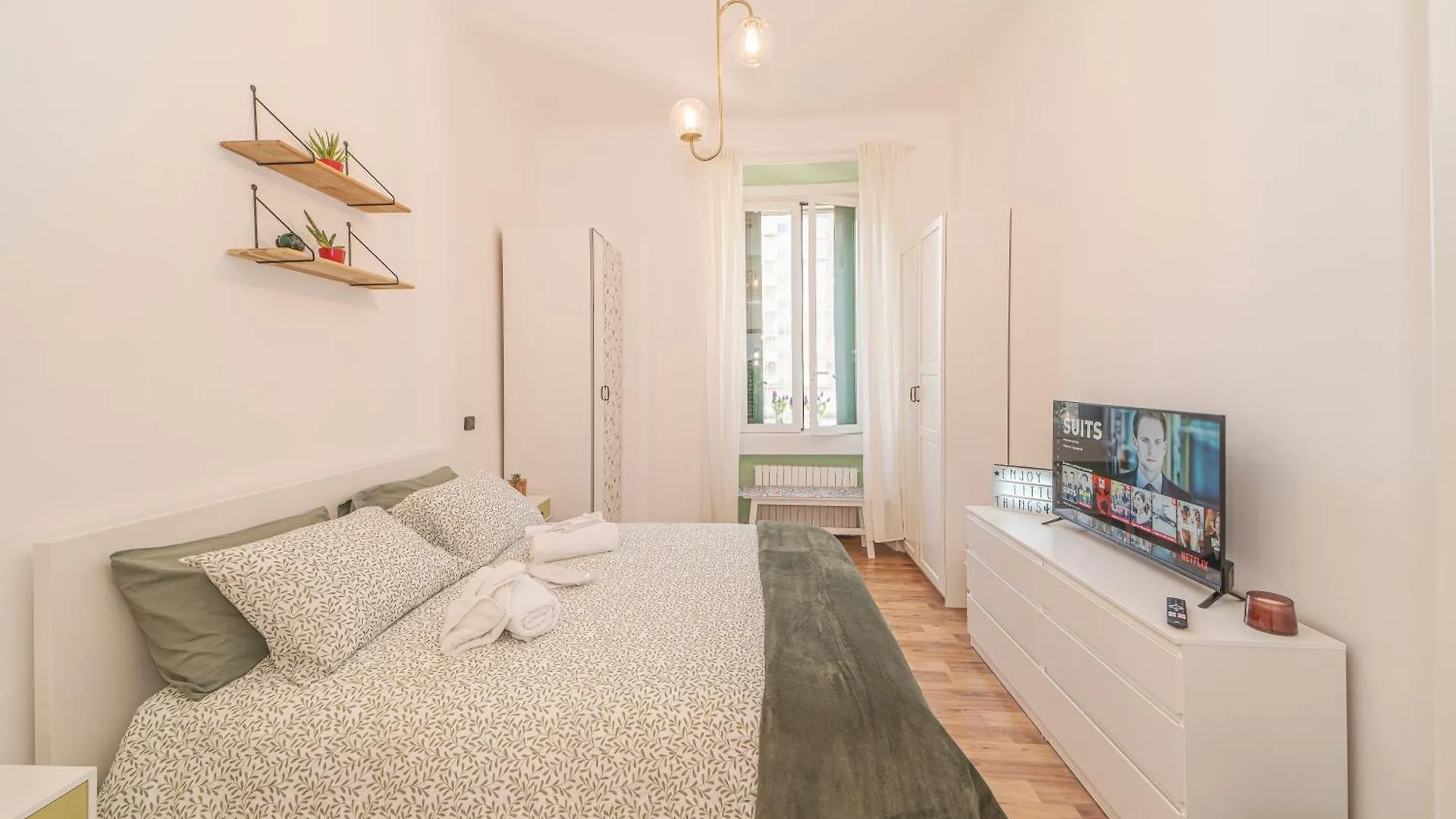 Апартаменты Iconic House Navigli - Bilocale Moderno Ed Elegante Милан Италия